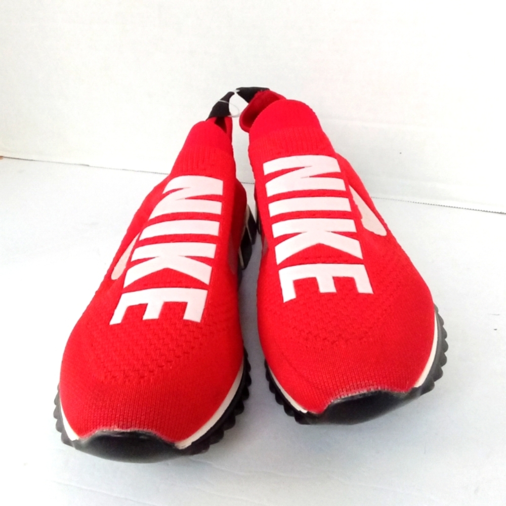 Nike Slip-On Sneakers Casual Comfort Shoes Red White Logo Size Unknown